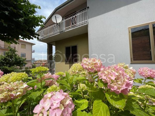 casa indipendente in vendita a Prunetto