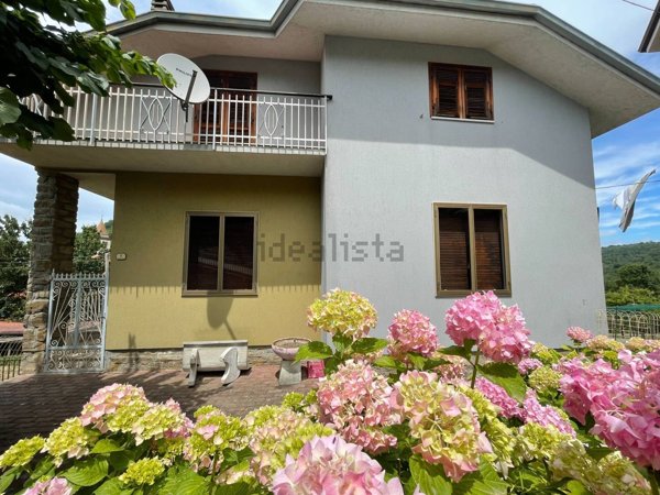 casa indipendente in vendita a Prunetto