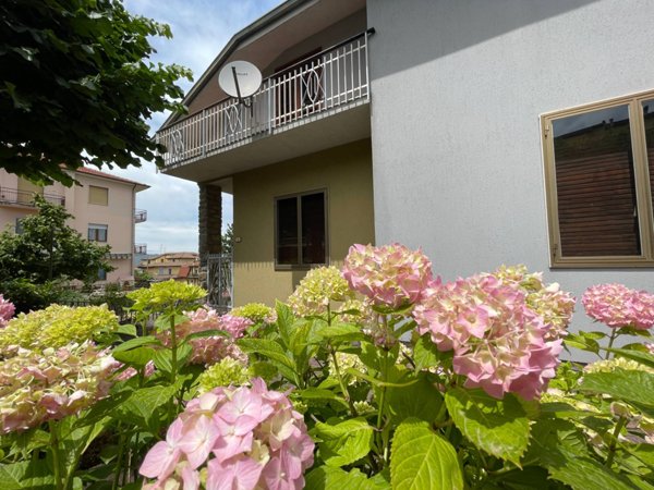 casa indipendente in vendita a Prunetto