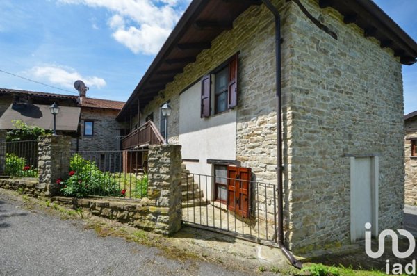 casa indipendente in vendita a Prunetto in zona Sulite