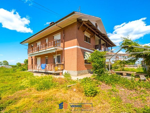 casa indipendente in vendita a Racconigi in zona Tagliata