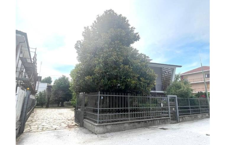 casa indipendente in vendita a Racconigi