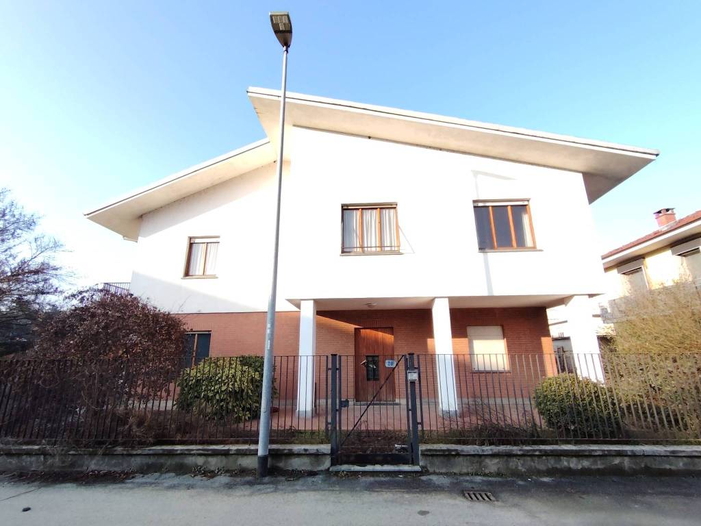 casa indipendente in vendita a Racconigi