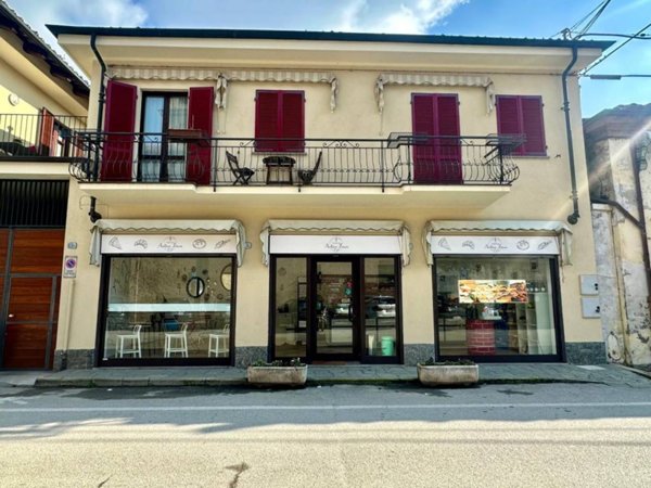 negozio in vendita a Racconigi