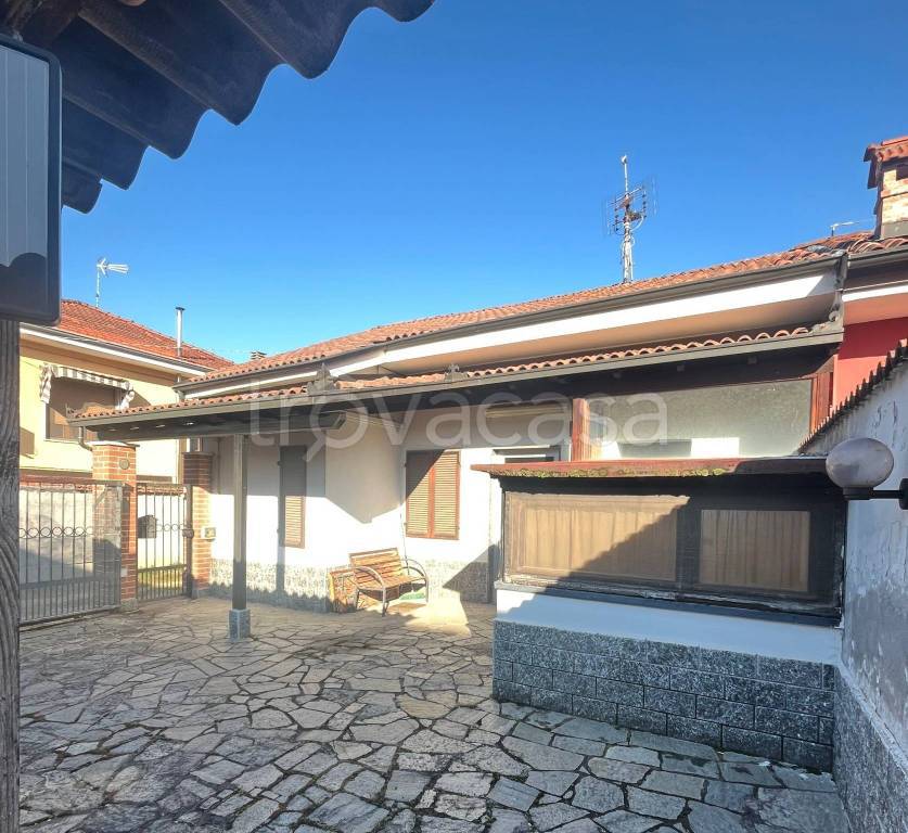 casa indipendente in vendita a Racconigi