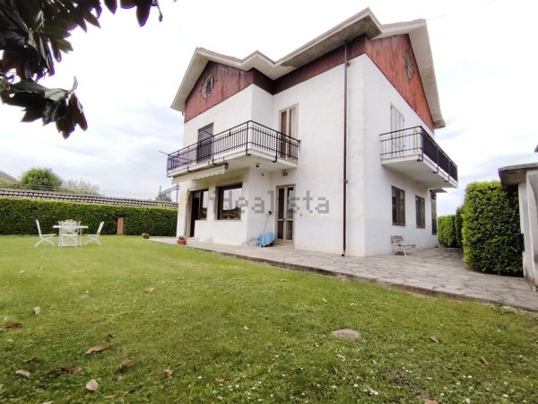 casa indipendente in vendita a Racconigi