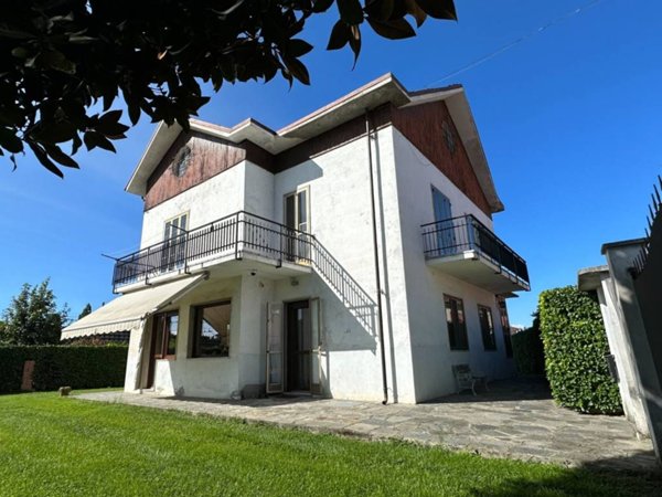 casa indipendente in vendita a Racconigi