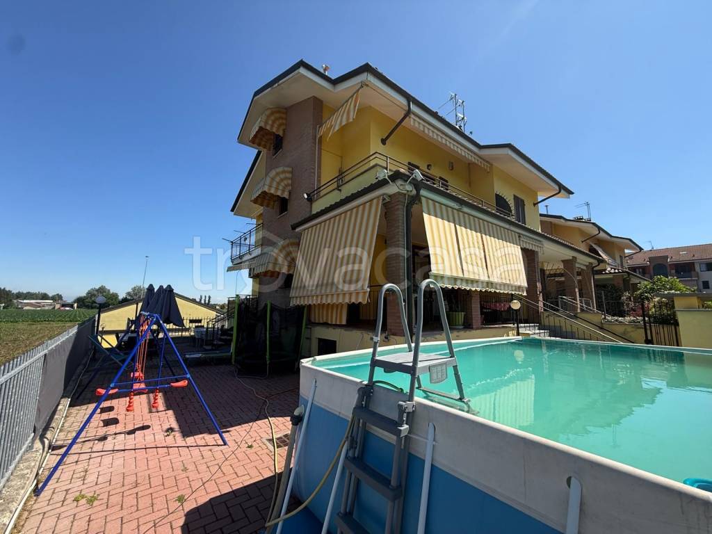 casa indipendente in vendita a Racconigi