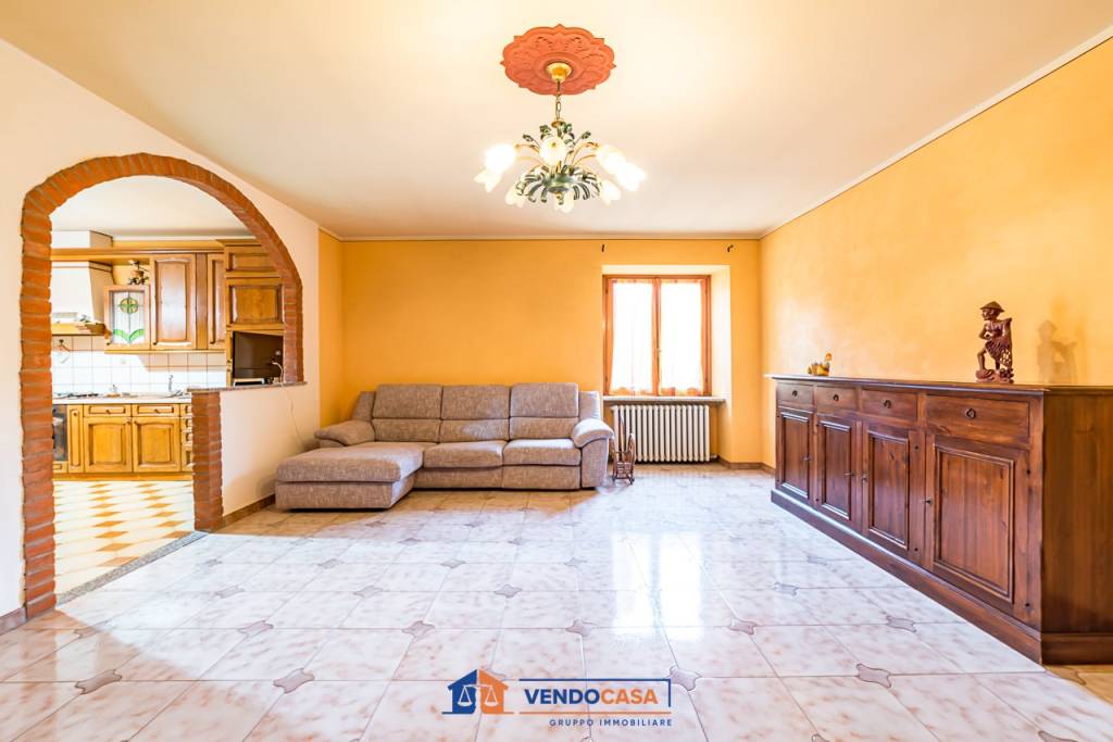 appartamento in vendita a Revello
