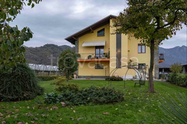 casa indipendente in vendita a Revello in zona Staffarda
