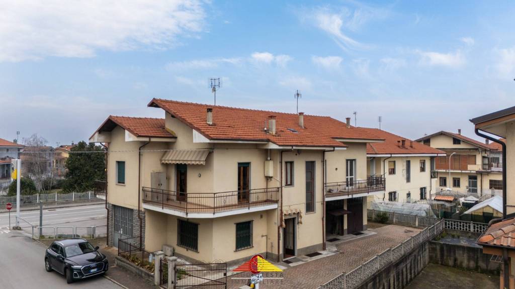 appartamento in vendita a Revello