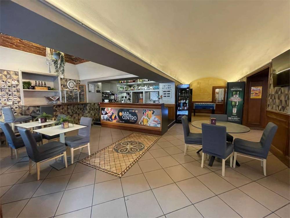 locale di sgombero in vendita a Revello