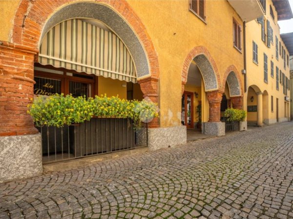 quadrivano in vendita a Revello