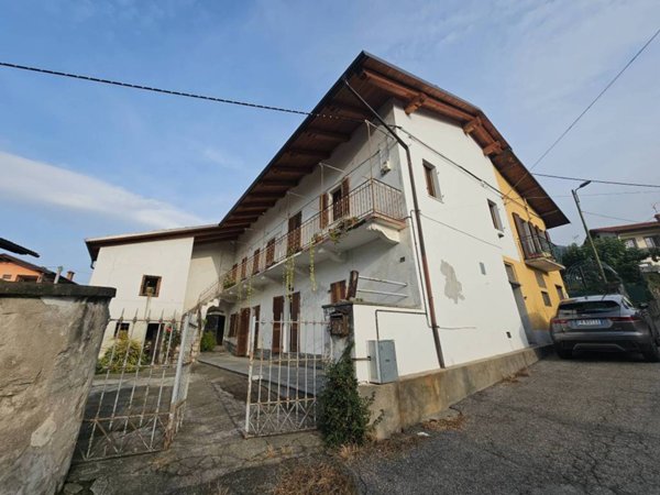 casa indipendente in vendita a Rifreddo