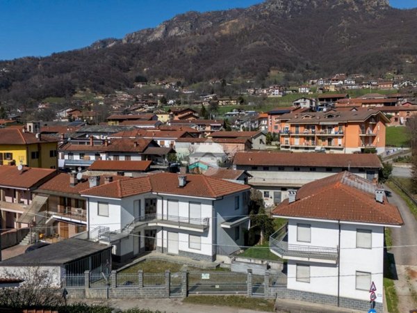 casa semindipendente in vendita a Rifreddo