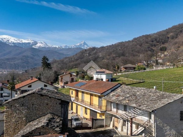 casa semindipendente in vendita a Rifreddo