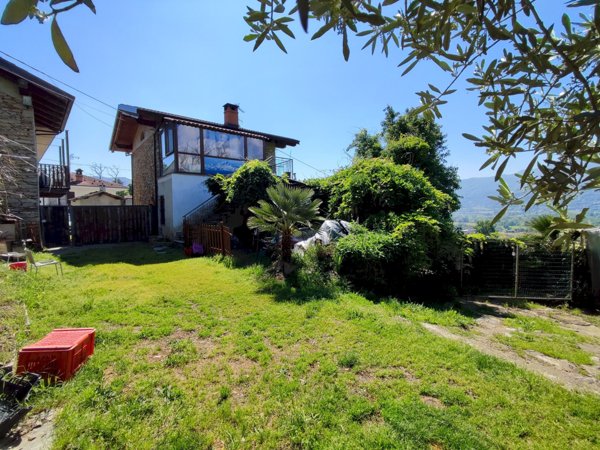 casa indipendente in vendita a Rifreddo