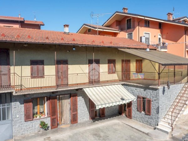 casa indipendente in vendita a Rifreddo