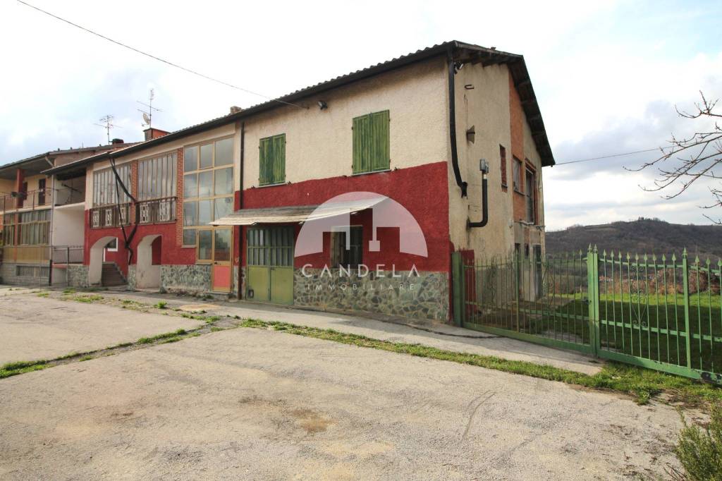 casa indipendente in vendita a Roascio