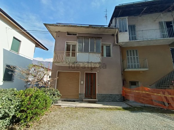 casa indipendente in vendita a Robilante