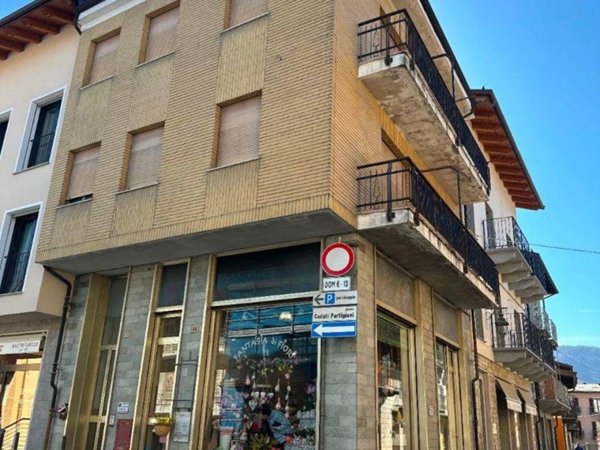 locale commerciale in vendita a Robilante