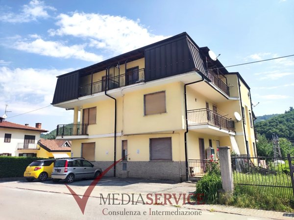 appartamento in vendita a Robilante in zona Montasso