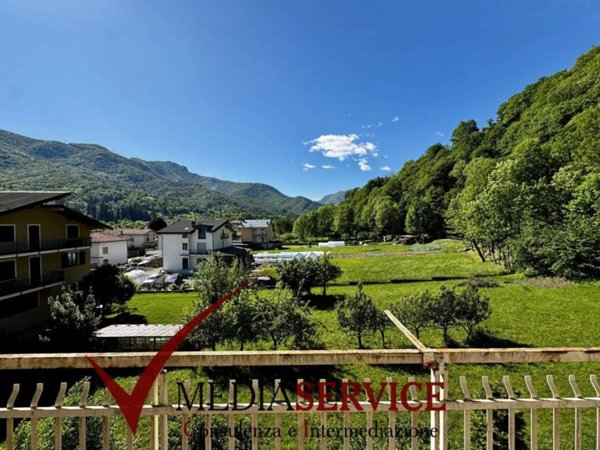 appartamento in vendita a Robilante in zona Montasso