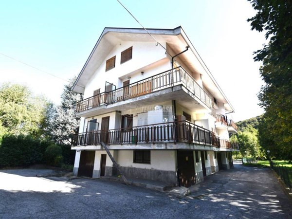 appartamento in vendita a Robilante in zona Montasso