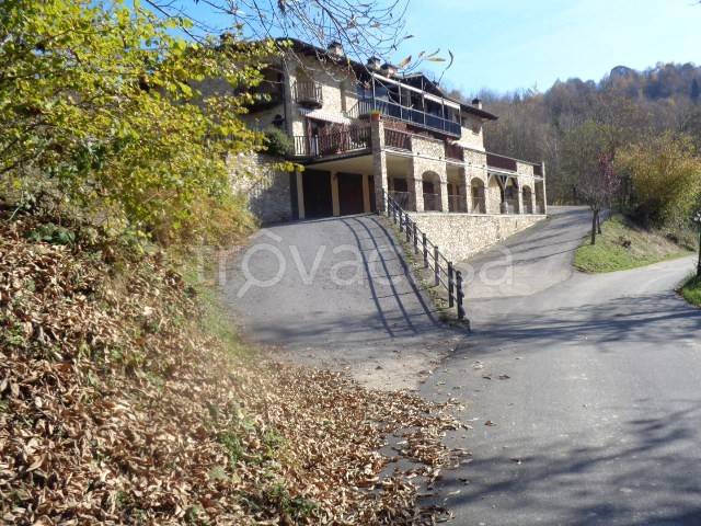 appartamento in vendita a Roburent in zona San Giacomo