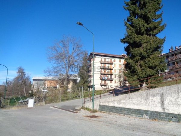 appartamento in vendita a Roburent