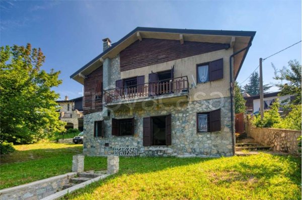 casa indipendente in vendita a Roburent in zona San Giacomo