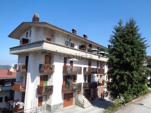 appartamento in vendita a Roburent in zona San Giacomo