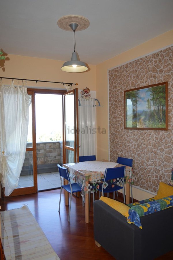 appartamento in vendita a Roburent in zona San Giacomo