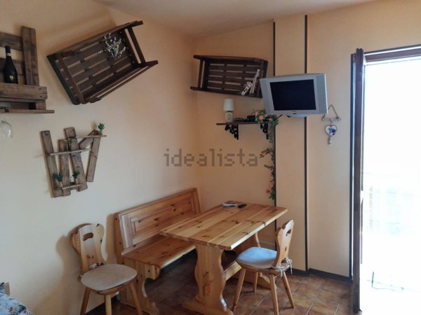 appartamento in vendita a Roburent