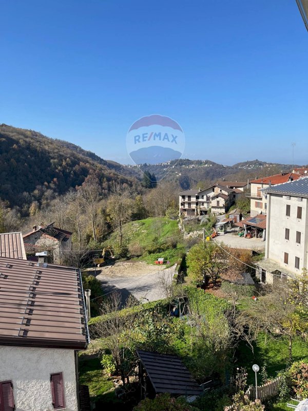 appartamento in vendita a Roburent in zona San Giacomo