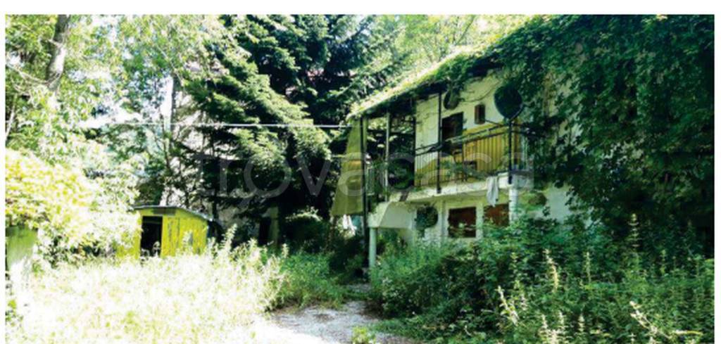 appartamento in vendita a Roburent