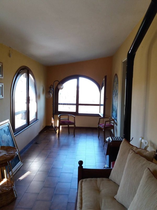appartamento in vendita a Roburent