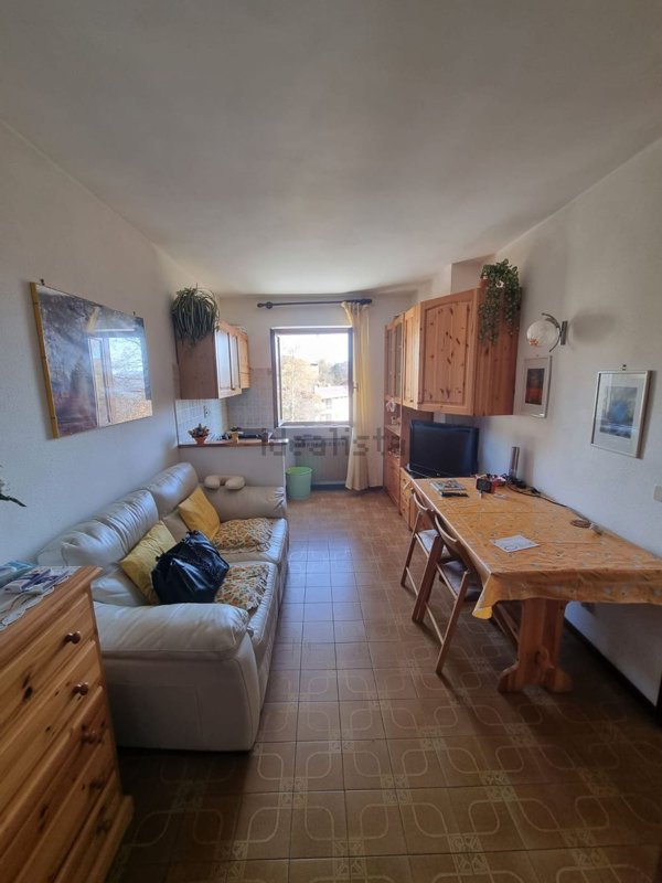 appartamento in vendita a Roburent