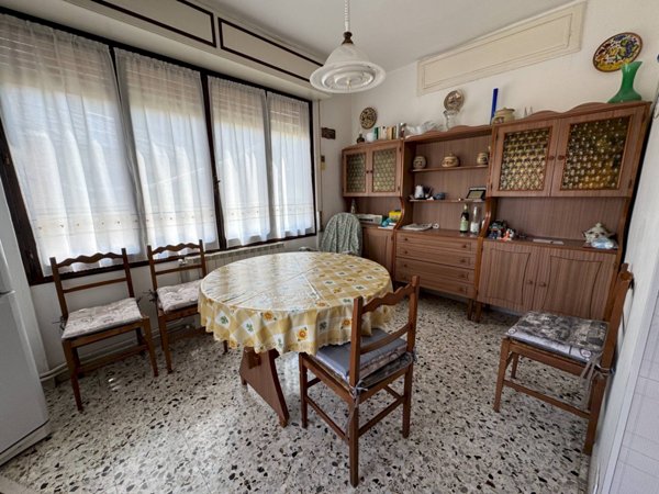 appartamento in vendita a Roburent in zona San Giacomo