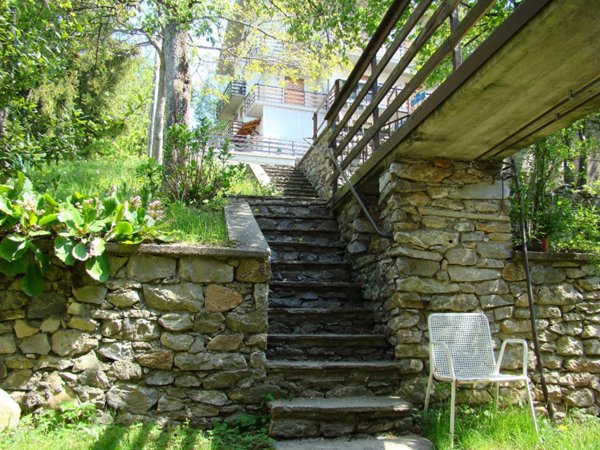 appartamento in vendita a Roburent in zona San Giacomo