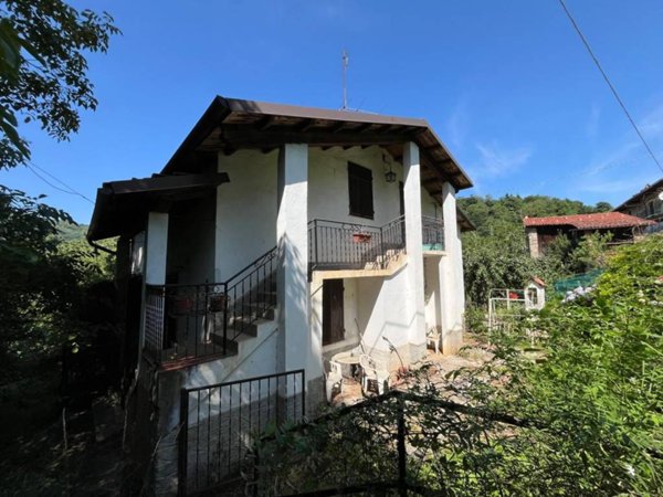 casa indipendente in vendita a Roburent