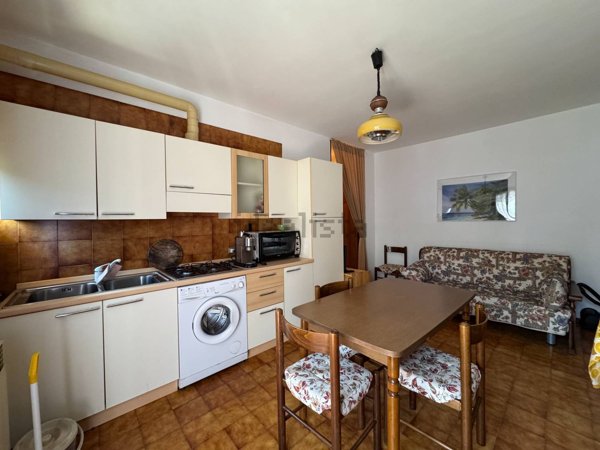 appartamento in vendita a Roburent in zona San Giacomo