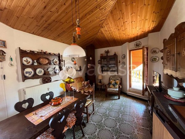 appartamento in vendita a Roburent in zona San Giacomo