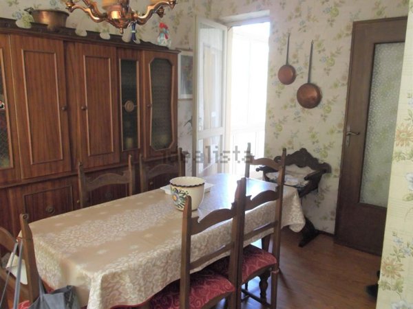 appartamento in vendita a Roburent