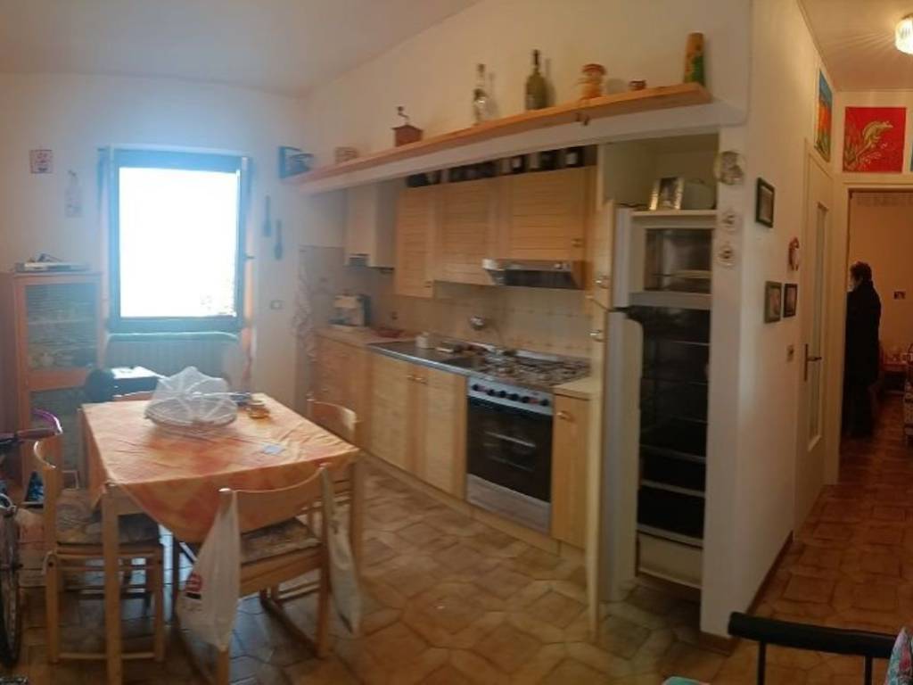 appartamento in vendita a Roburent in zona San Giacomo