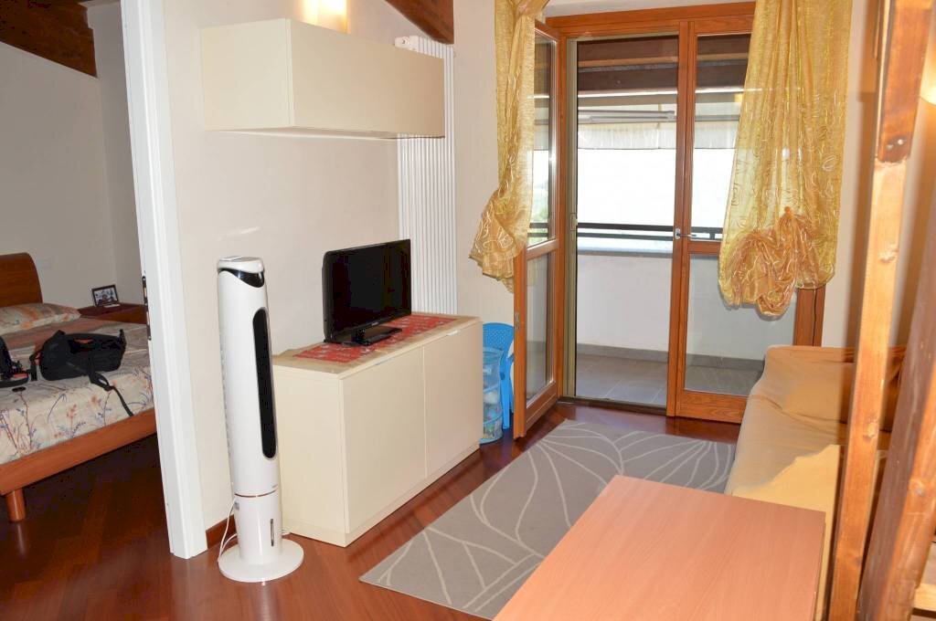 appartamento in vendita a Roburent in zona San Giacomo