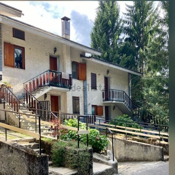 appartamento in vendita a Roburent