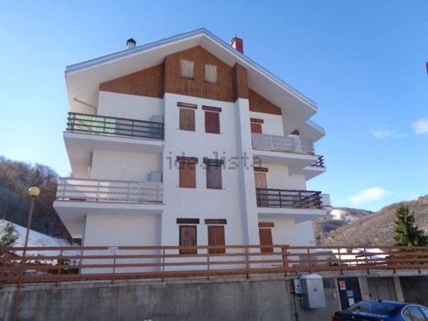 appartamento in vendita a Roburent