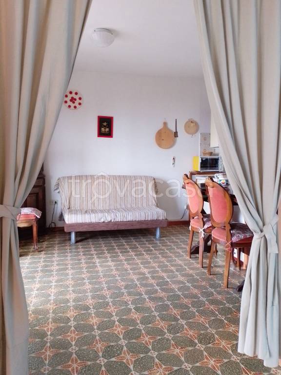 appartamento in vendita a Roburent in zona San Giacomo