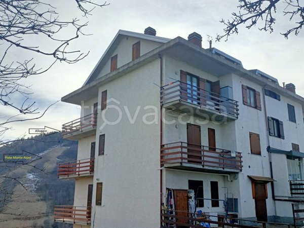 appartamento in vendita a Roburent in zona Cardini